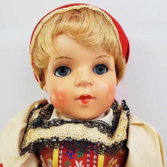 Czech Doll Lidova Tvorba VTG 60s UH Brod Traditional Outfit Moving Arms Legs 13" - Picture 8 of 14